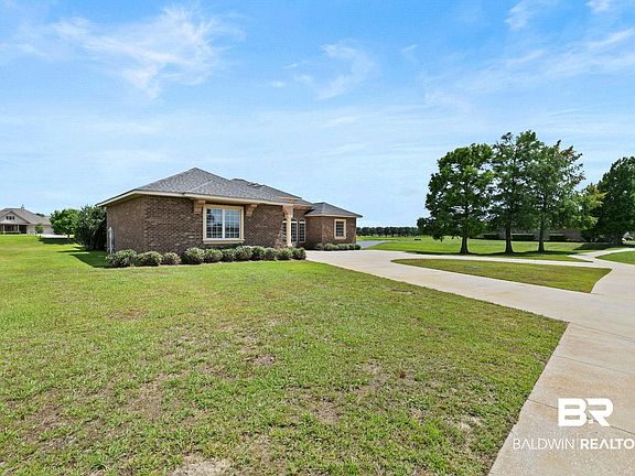 3rd image of 645 Royal Troon Cir