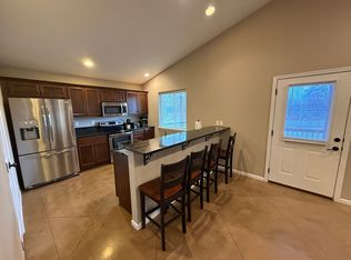 1409 Paris Rd #201, Columbia, MO 65201