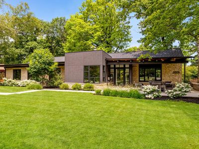 6805 North Lake DRIVE, Milwaukee, WI, 53217