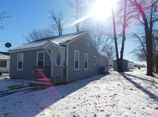 308 W Smith St, Sturgeon, MO 65284