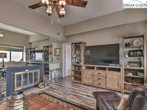 303 Sugar Top Drive #3128, Sugar Mountain, NC 28604