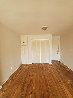5th image of 465 E 7th St #53