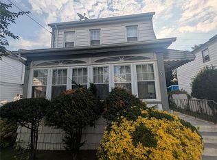 81 Cochran Pl, Valley Stream, NY 11581