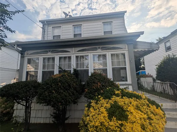 81 Cochran Place, Valley Stream, NY 11581