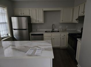 669 Cameron Dr, Ridgeland, MS 39157