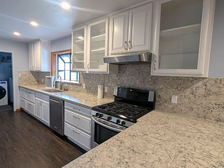 188 W Papago Ln — Photo 2