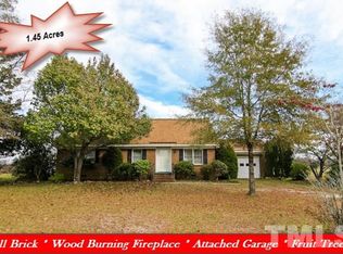 304 Bluegrass Rd, Selma, NC 27576