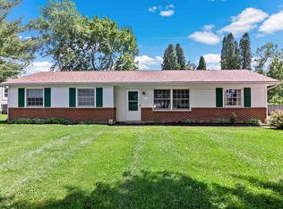 142 E Bragg Ave, Upland, IN 46989