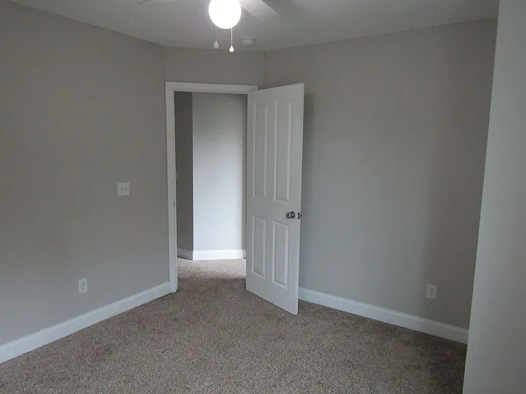 209 Ash Blvd — Photo 18