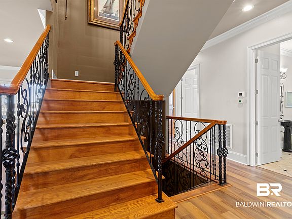 3rd image of 3204 Sand Dollar Ln