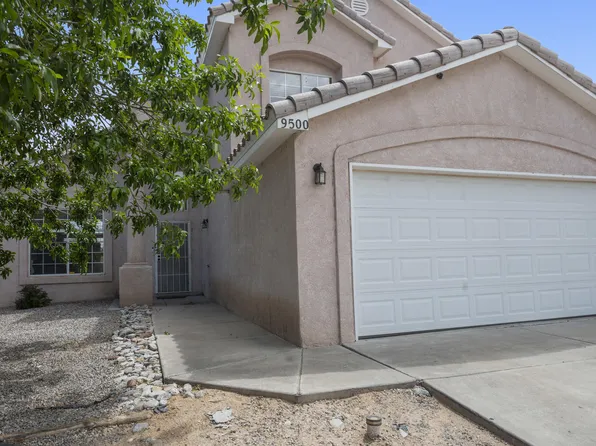 9500 Eucariz Ave SW, Albuquerque, NM 87121