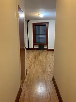 Rented by Point NYC | media 18