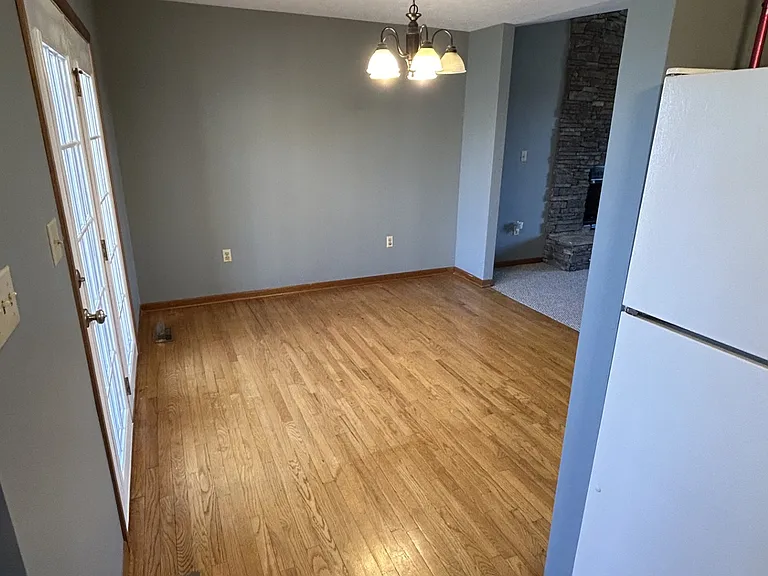 127 Tower Dr — Photo 7
