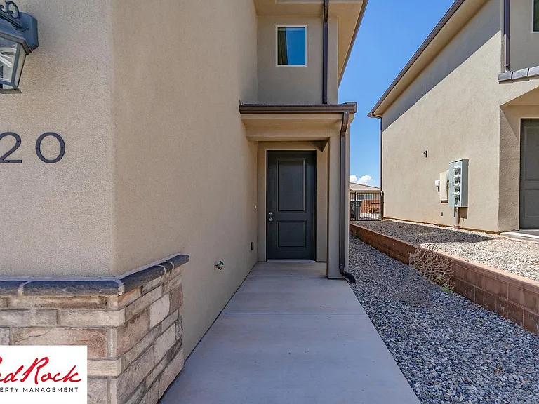 1005 N Tortoise Rock Dr #17 — Photo 9