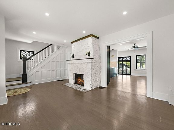 3rd image of 659 Mcclellan Street