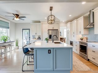 4611 Whitehall Ln, Highlands Ranch, CO 80126