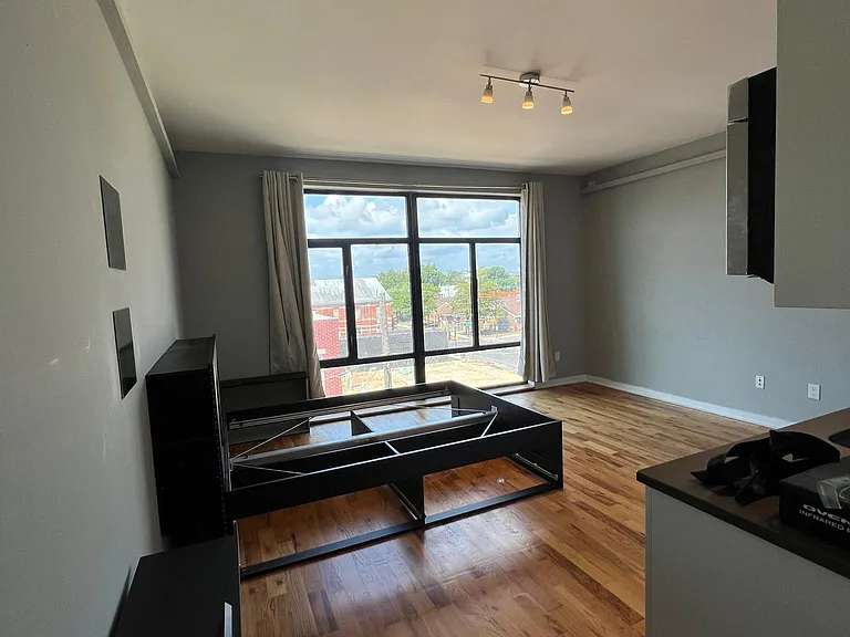 535 Budd St #D3 — Photo 6