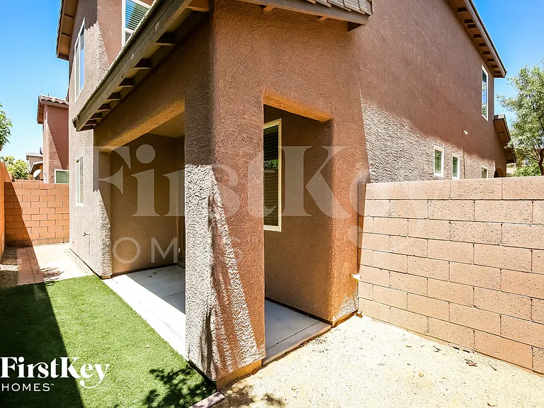 9337 Pearblossom Sky Ave — Photo 18