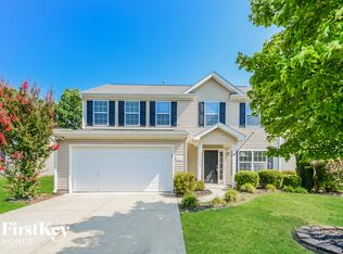 5211 Ian Dr, Mc Leansville, NC 27301