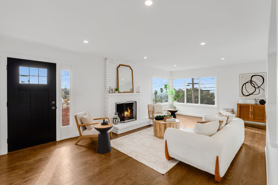 next background image