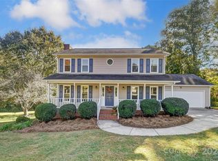 2007 Pine Needle Ct, Gastonia, NC 28056