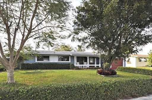 1st image of 1901 SW 35th St