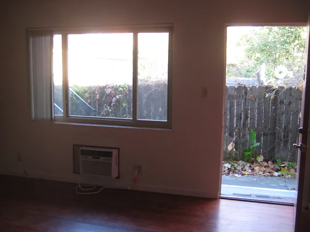 2515 P St #4 — Photo 10
