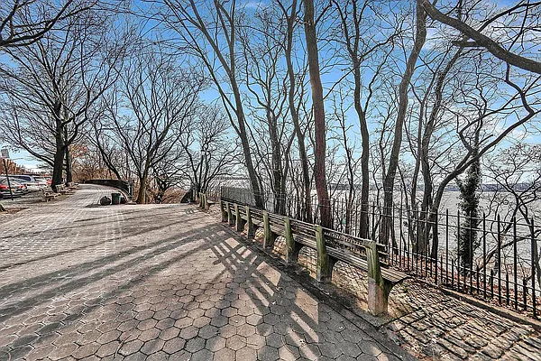 Rented by Brooklyn Property Group LLC | media 4