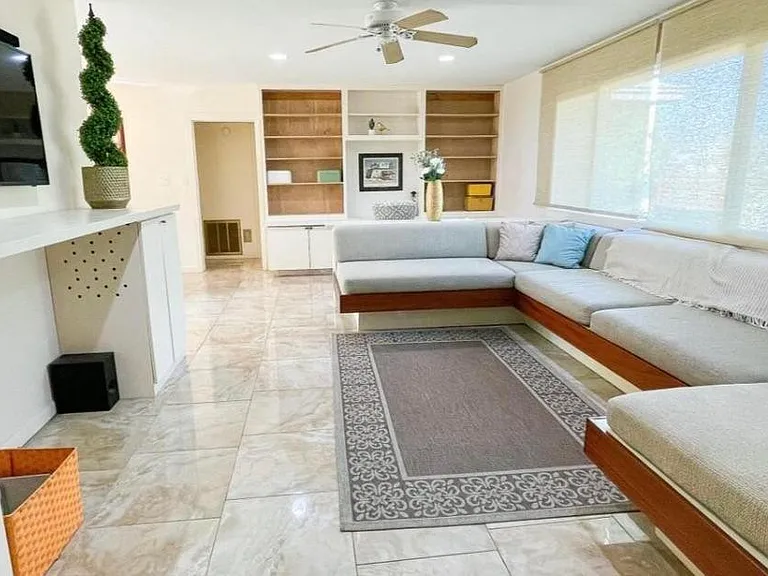 1255 E Riviera Dr — Photo 1