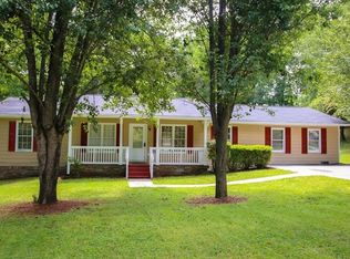 1952 S Oak Dr, Lawrenceville, GA 30044