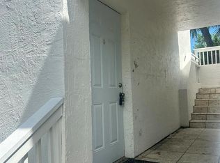 652 Hernando St #B, Fort Pierce, FL 34949
