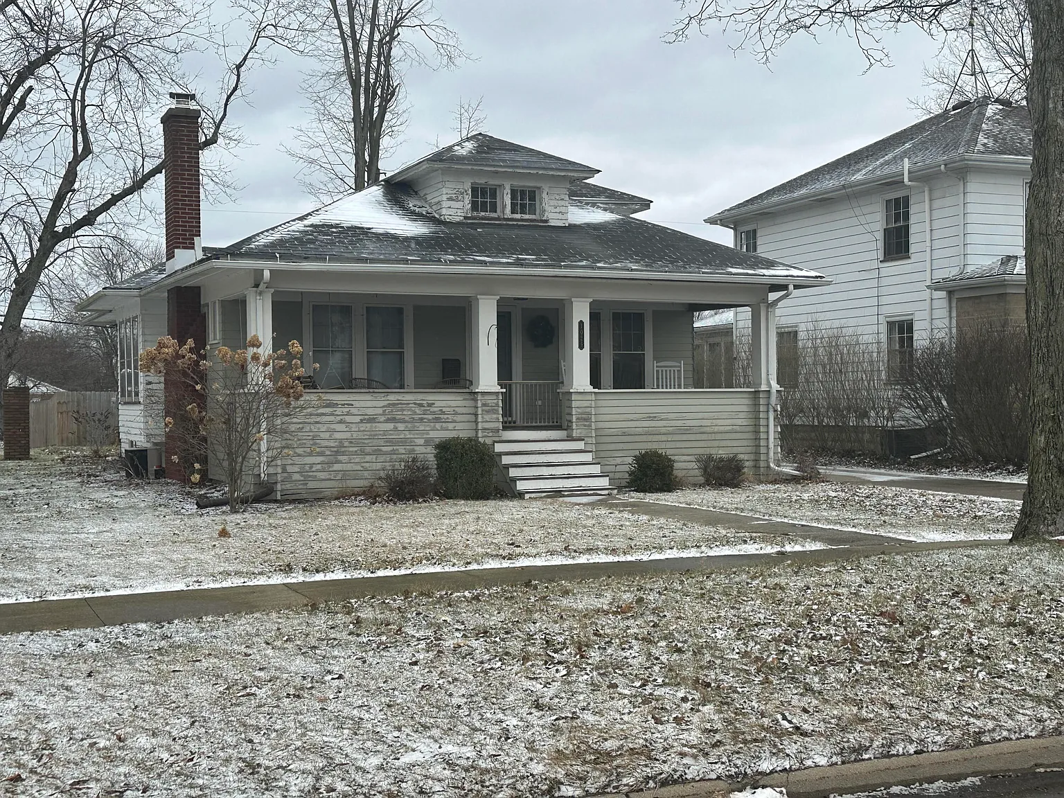 1025 N Main St photo 1