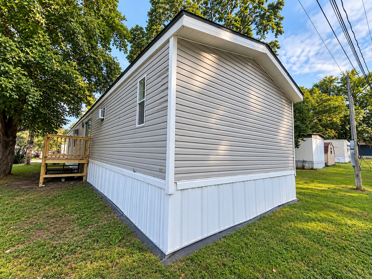 3 bed, 1216 sqft, $873 — Photo 3
