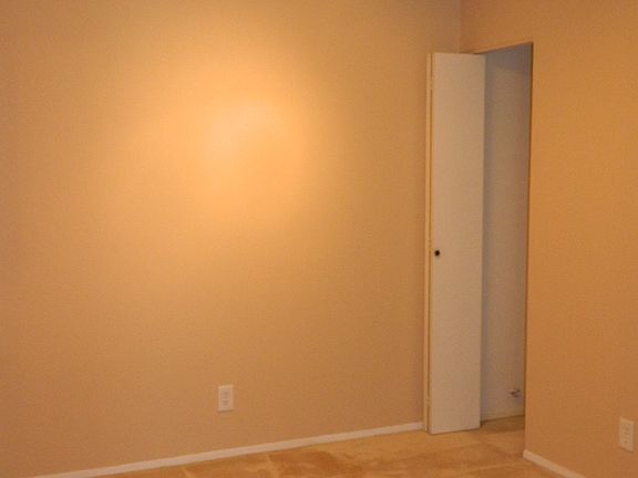 5th image of 14200 NE 171st St Unit G208
