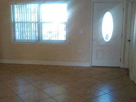 4th image of 1006 Coolwood Pl