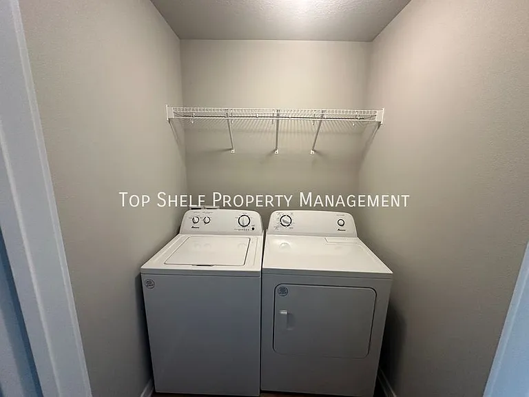 5711 NE Lowell Ln — Photo 11