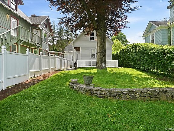 2nd image of 116 Carpenter Avenue