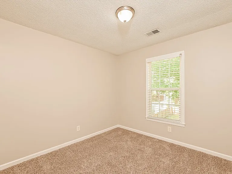 2128 Summertown Dr NW — Photo 13