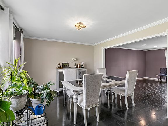 5th image of 18436 Aberdeen St