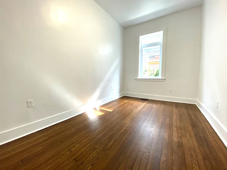 831 Whalley Ave #5 — Photo 12