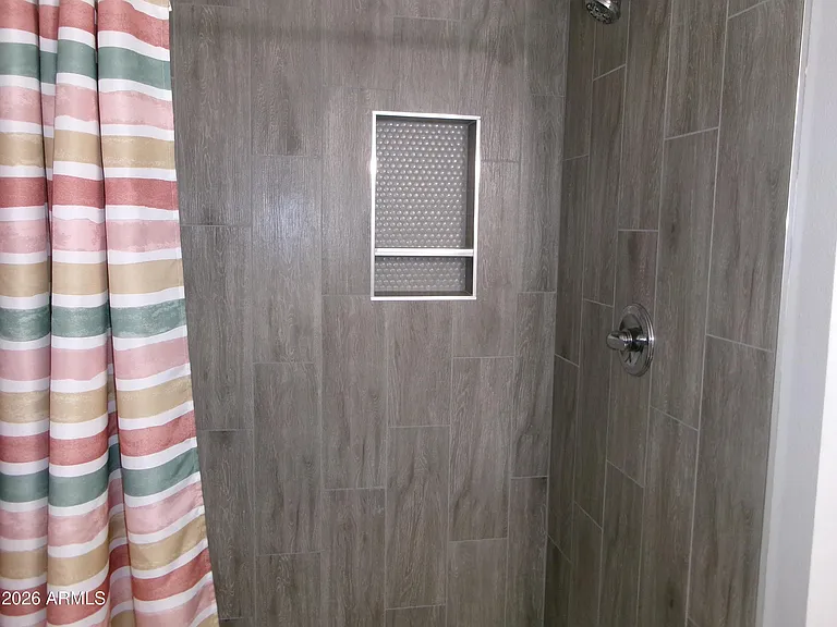 12930 W Seville Dr — Photo 26