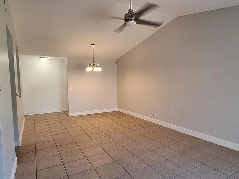 5721 Wingham Way #5721 — Photo 9
