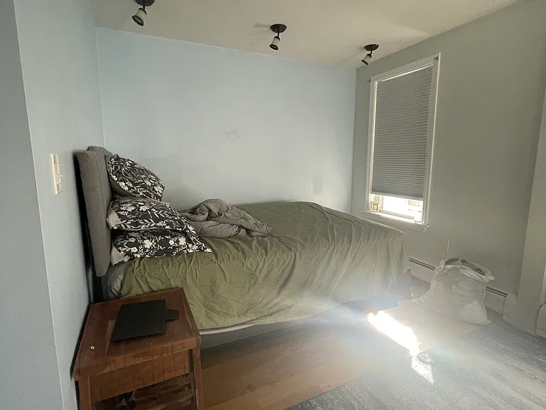 42 Jeffries St #1 — Photo 7
