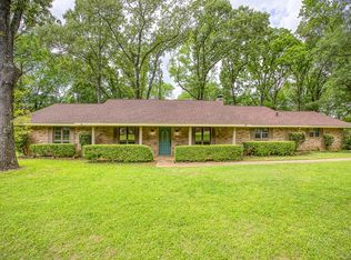 2715 Timberline Trl, Palestine, TX 75803