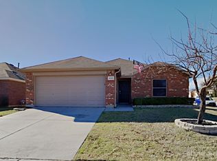 14353 Snaffle Bit Trl, Haslet, TX 76052