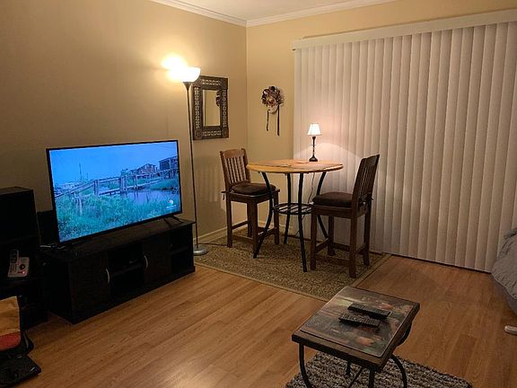 3rd image of 1255 Ponce Island Dr APT 731-C