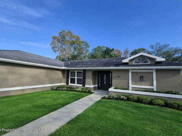 12186 Lamont Dr, Spring Hill, FL 34608
