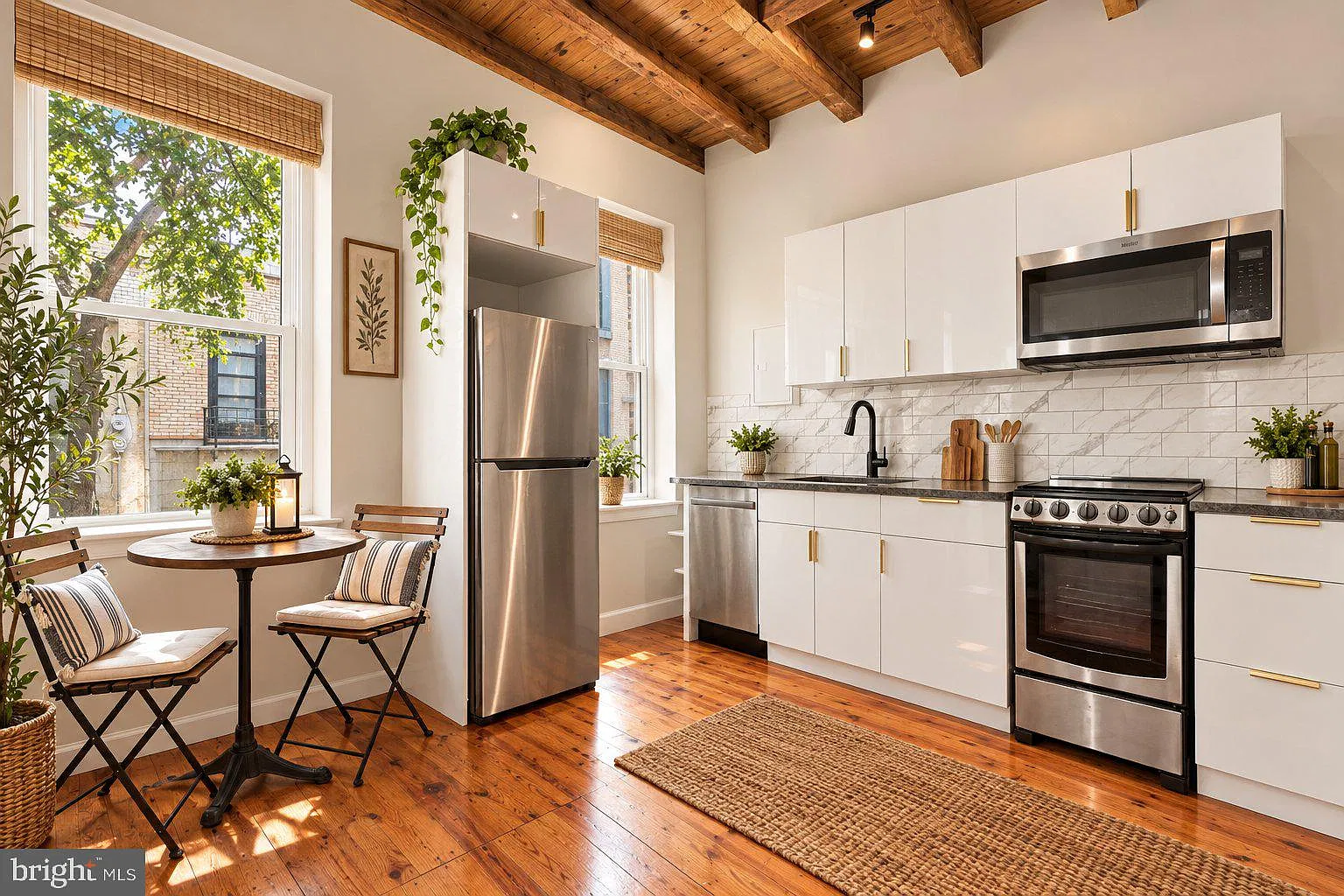 1 bed, 1.5 bath, 700 sqft, $1,859 — Photo 4
