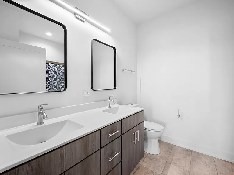 27 W Park Blvd #207 — Photo 5