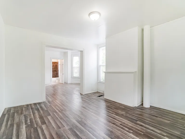 1768 Williams Ave — Photo 24